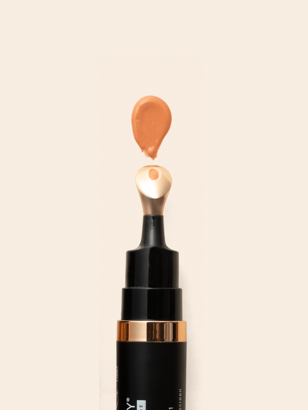 Luminous Eye Corrector® SPF 41 - Deep
