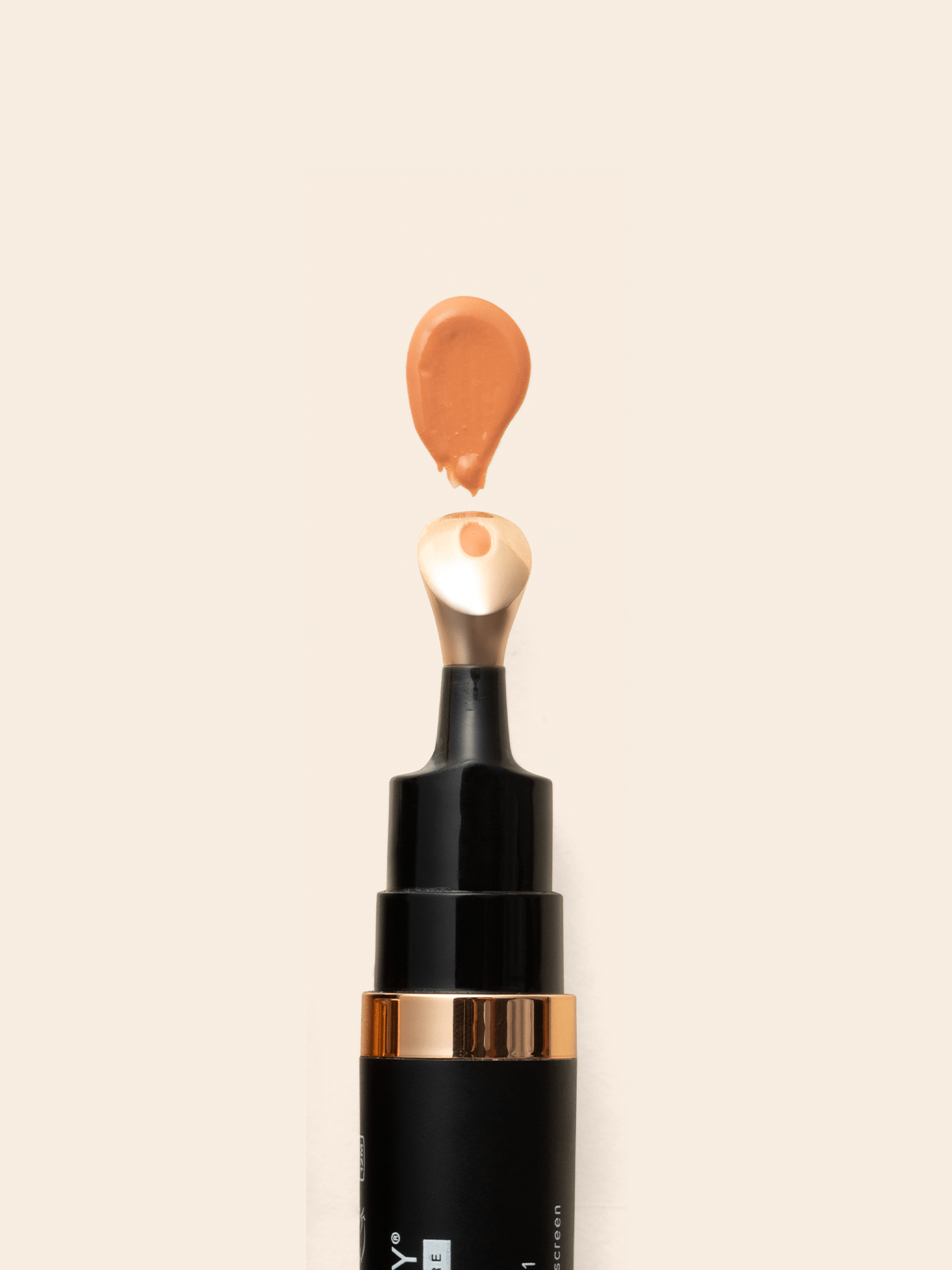 Luminous Eye Corrector® SPF 41 - Deep
